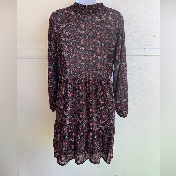 American Eagles Ditzy Floral Tiered Midi Dress Cottagecore Prairie modest Med - Picture 4 of 6
